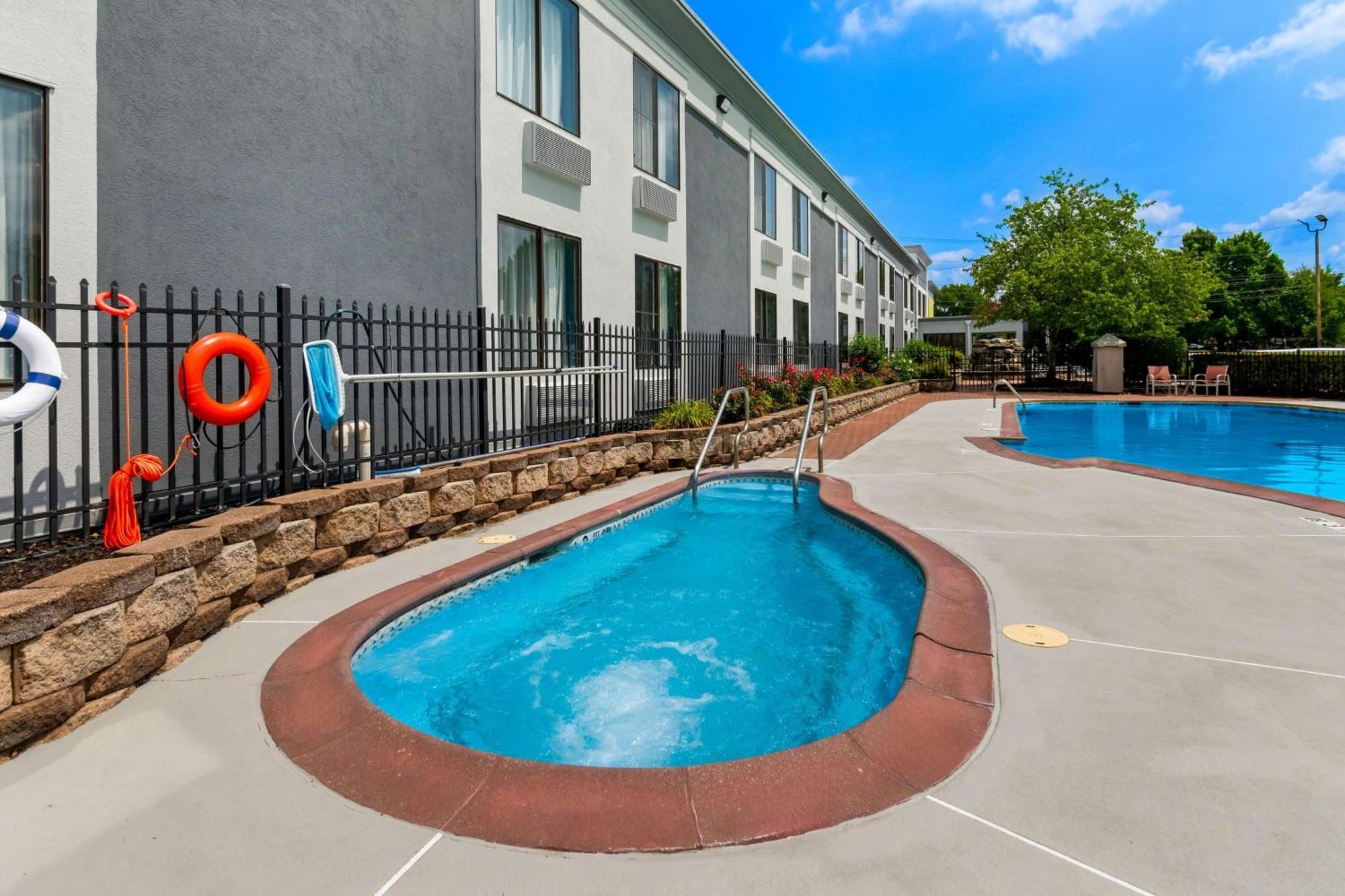 Spark By Hilton Hummelstown Hershey Exterior photo